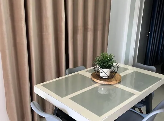 Artemis Daire Himarë